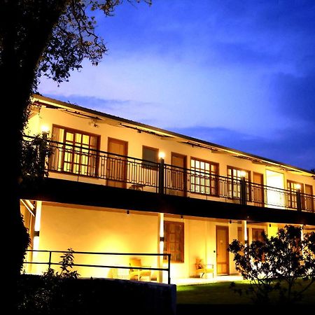 Sandoz Minerva - A Boutique Resort ムスーリー エクステリア 写真