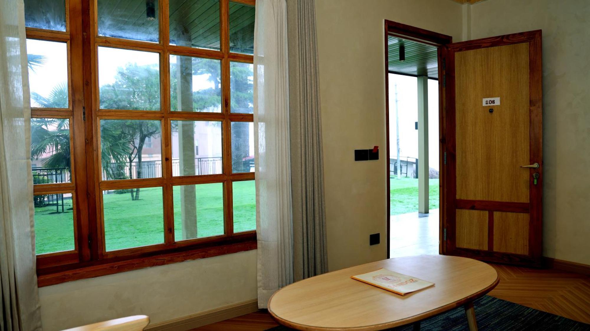 Sandoz Minerva - A Boutique Resort ムスーリー エクステリア 写真